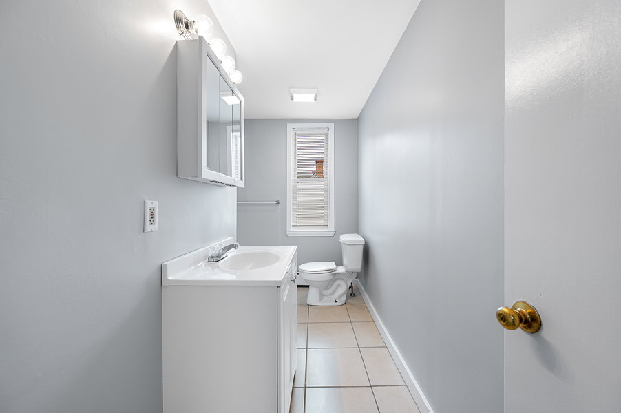 80 Birch St. Apt. 3 image