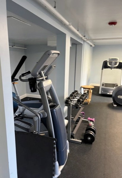 Convenient College Hill Apartments with Amenities  image