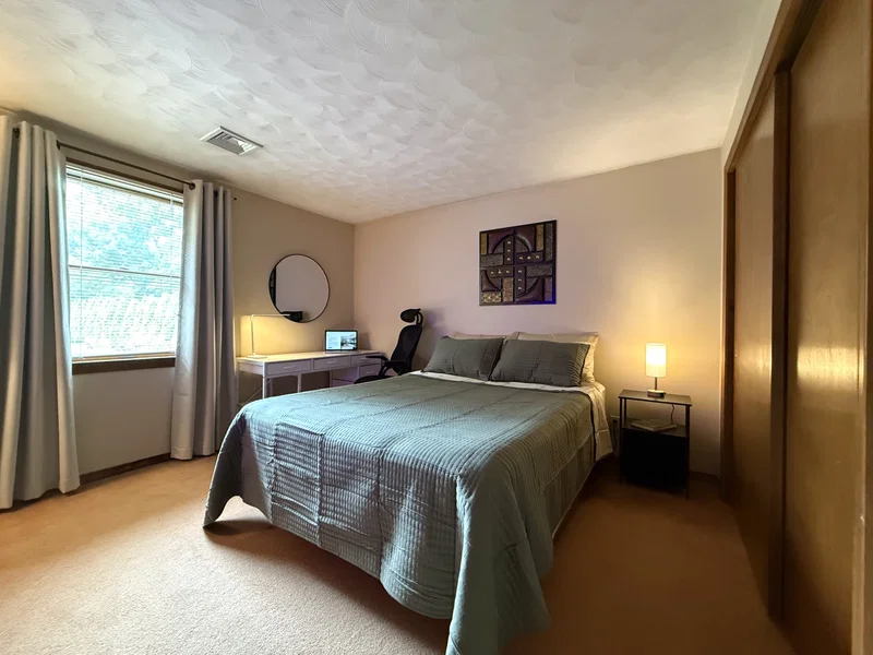 Room 1 — Furnished Queen Bedroom