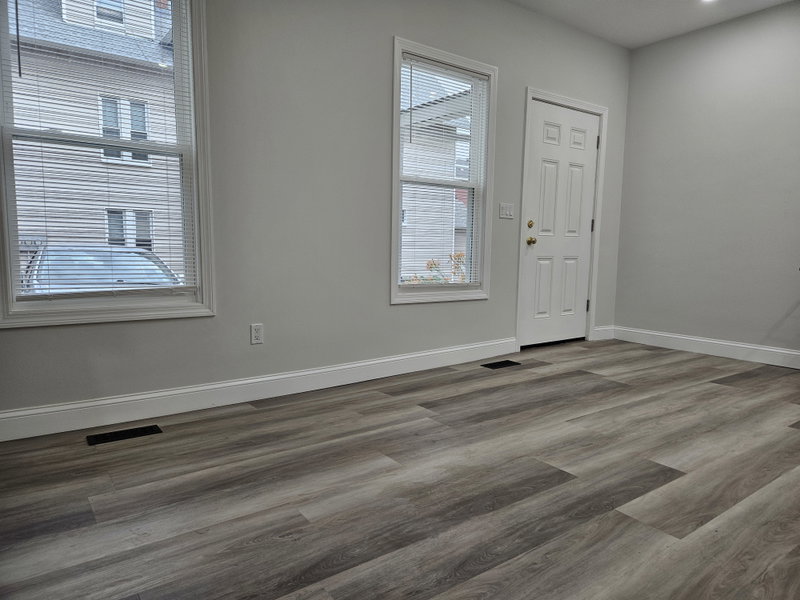 28 Lancaster St #1R (Near WPI)  image