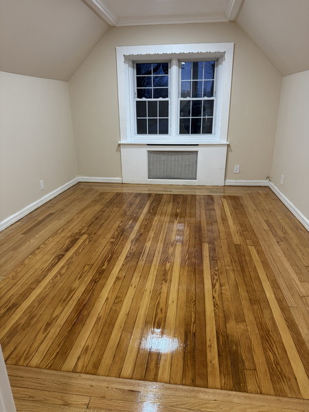 TWO BEDROOM APARTMENT FOR RENT A FEW BLOCKS FROM ST. JOHN'S UNIVERSITY image