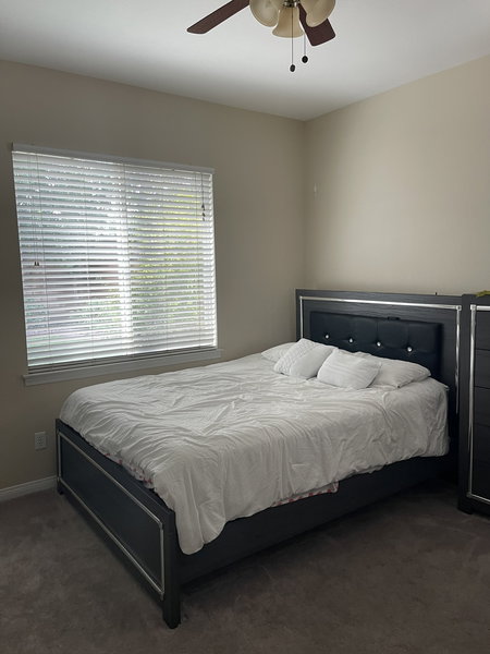 Room for Rent image