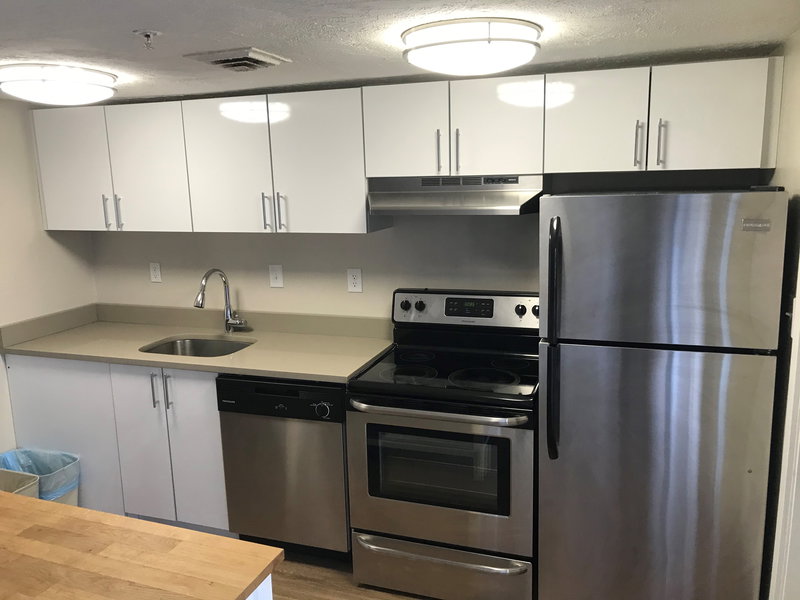 Convenient College Hill Apartments with Amenities  image