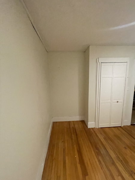 Single Room, 4 min walk to WPI. 3 Months rent already paid image