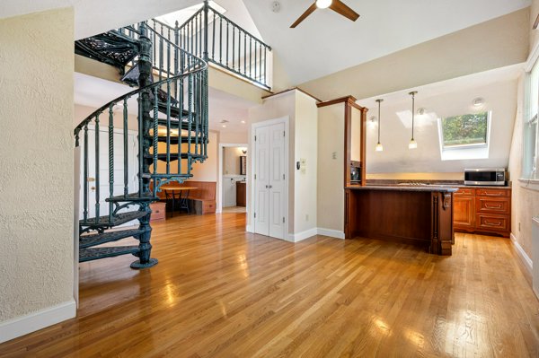 62 Cedar St Apartment 8 image