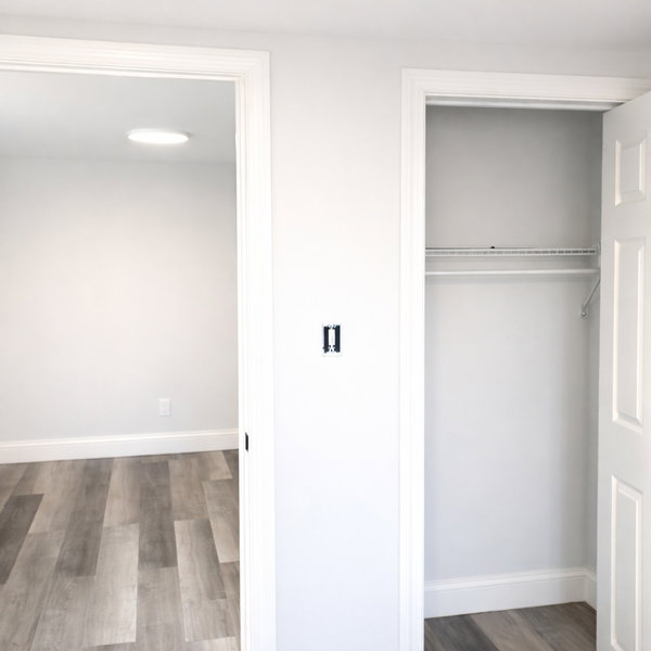 Lovely two bed near campus image