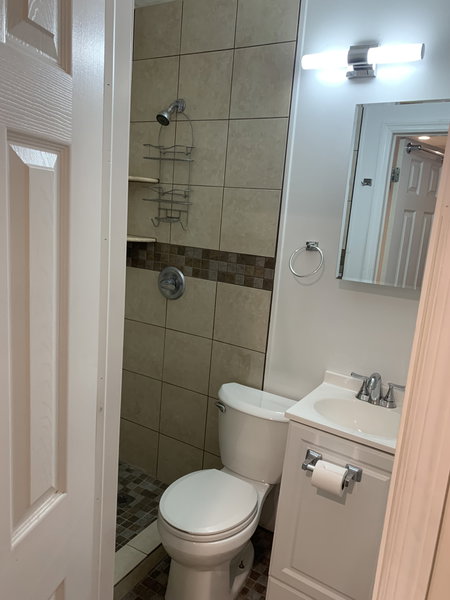 4 ROOMS WITH 4 BATHS ($650 per person | Total: $2600) image