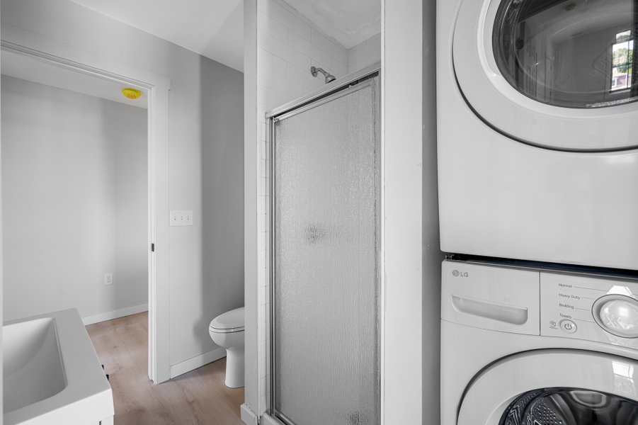 AVAILABLE FOR THIS SCHOOL YEAR AND NEXT SCHOOL YEAR - BEAUTIFUL BRAND NEW UNIT NEXT TO CLARK - 4 Bedrooms 2 Bathrooms image