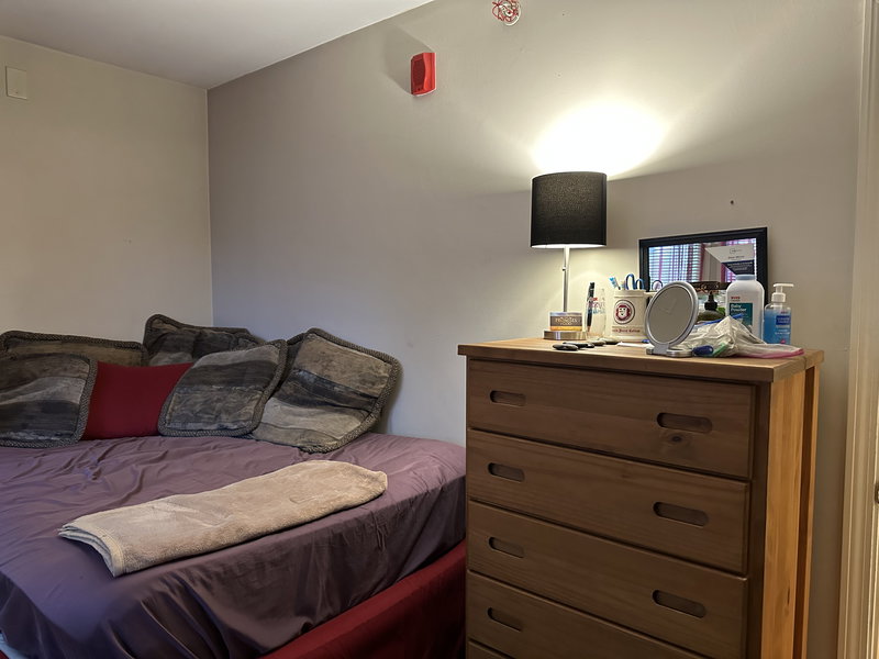 Highland St - Rooms for Rent - less than 2-min walk to WPI Campus image