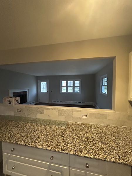 Luxurious 4-Bedroom Student House Near SHU Campus  - photo 5