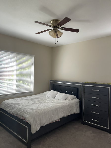 Room for Rent image