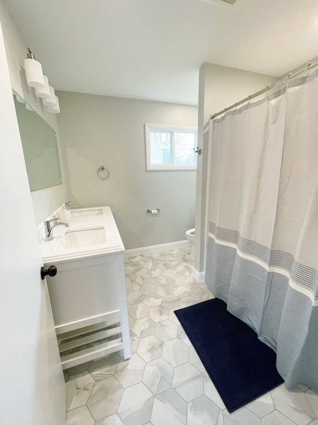 Newly Renovated Furnished 3BR in Bristol · 1 Mile to RWU · Walk to Downtown image
