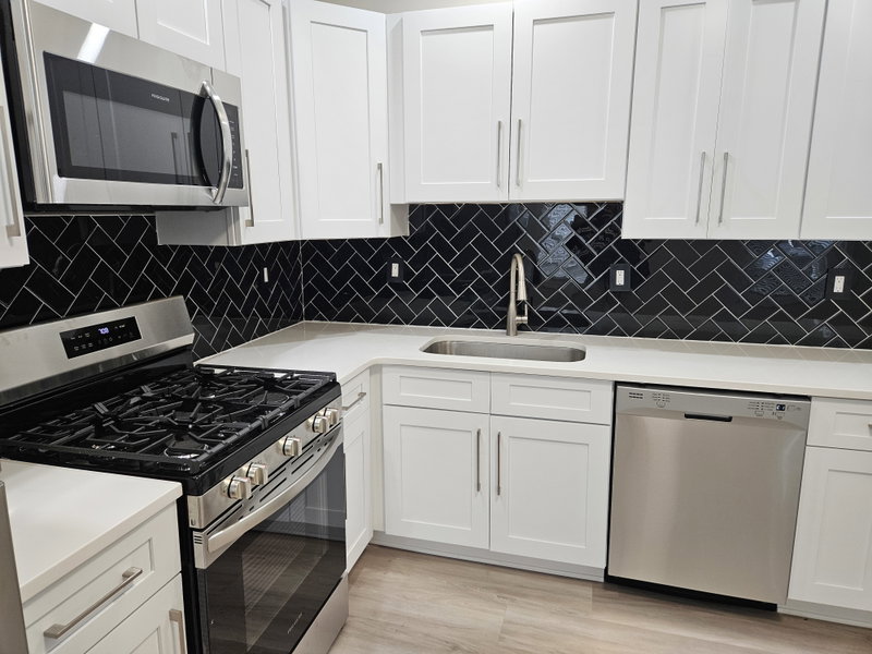 28 Lancaster St #1R (Near WPI)  image