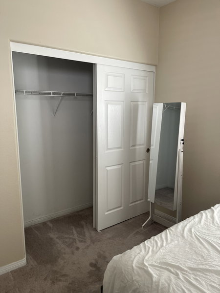 Room for Rent image