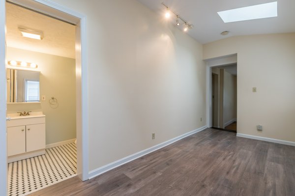 62 Cedar St #4 image