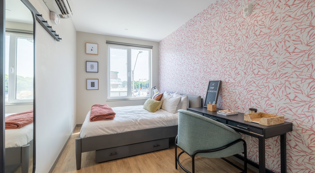 All-Inclusive Rooms for Rent  image